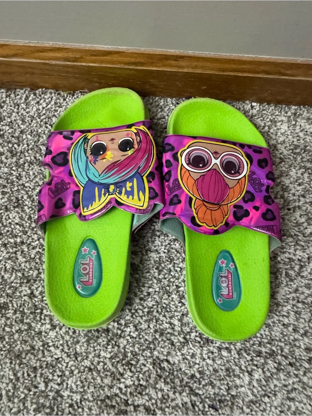 L.O.L. Surprise! Girls Black & Neon Green Character Slide Sandals Size 12/13